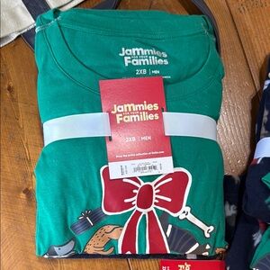 Green mens family pajamas size 2XL
